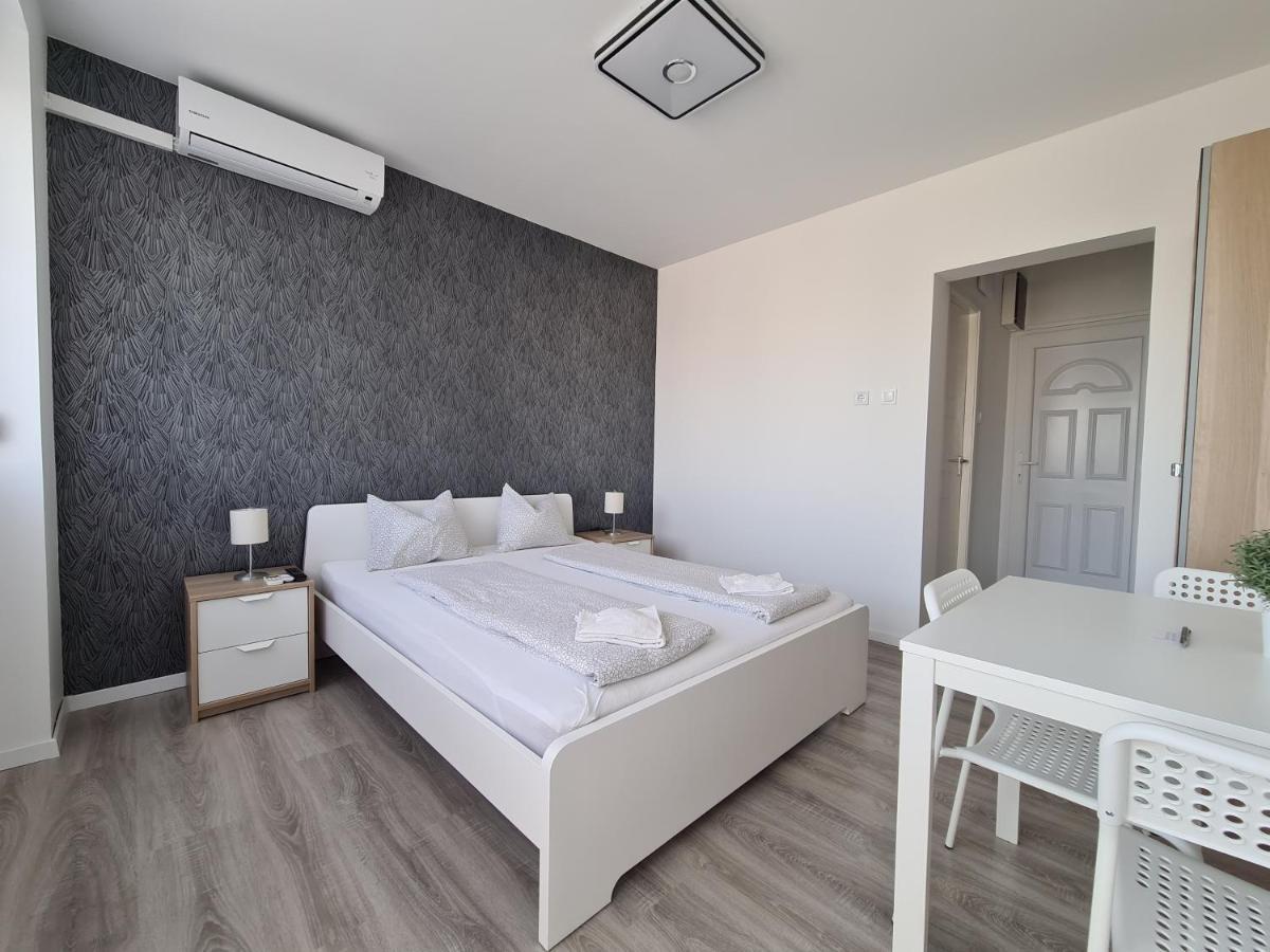 Surman Apartmanok Шиофок Экстерьер фото
