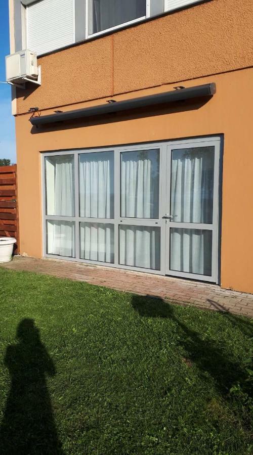 Surman Apartmanok Шиофок Экстерьер фото